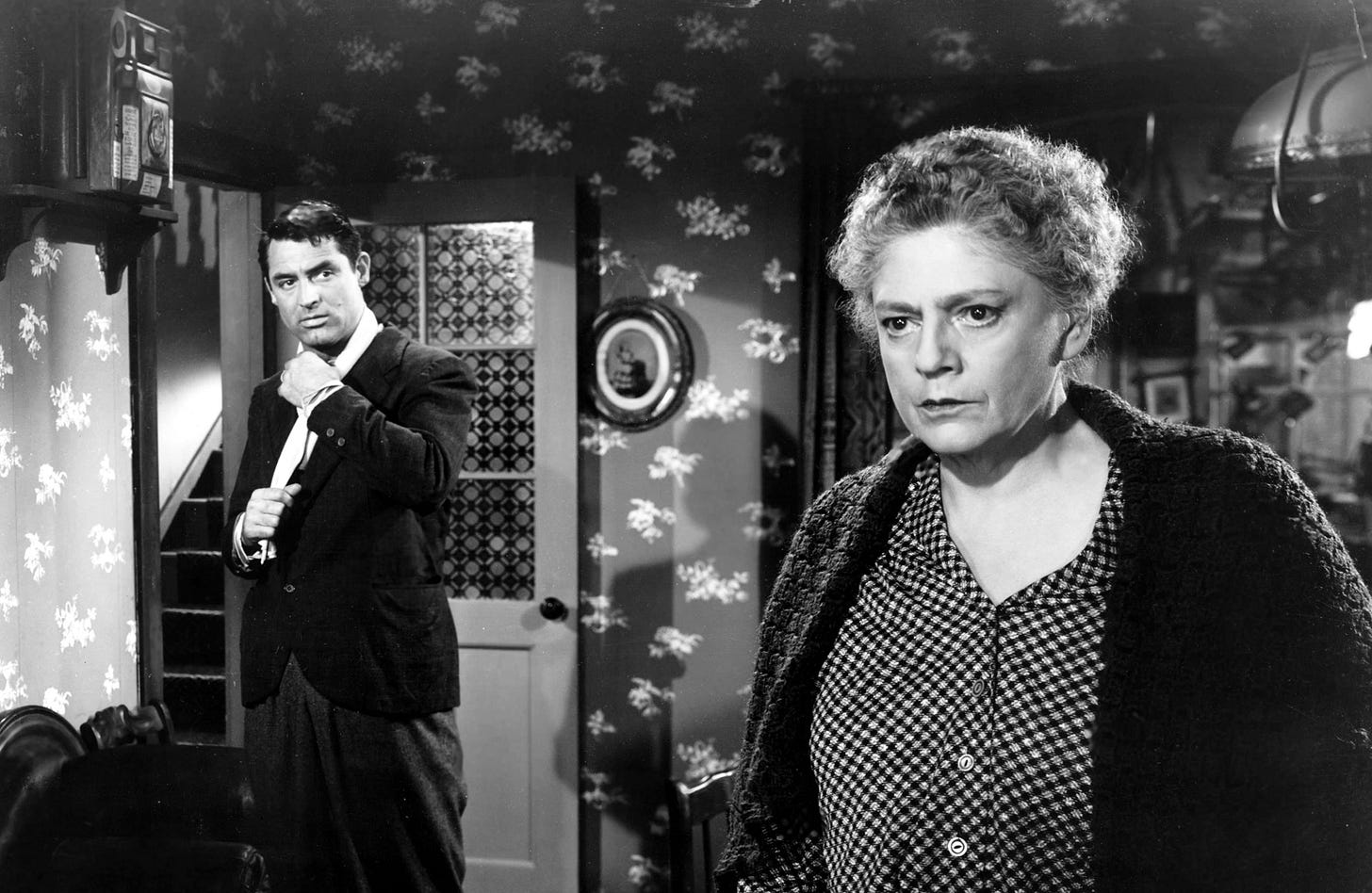 None But the Lonely Heart (1944) - Turner Classic Movies