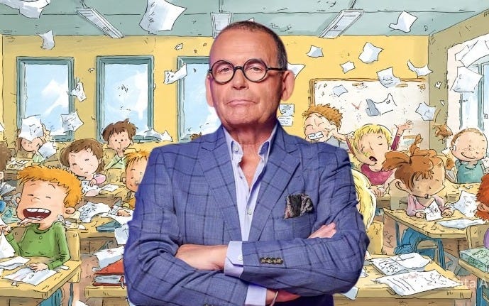 Paul Henry in front of an unruly classroom.