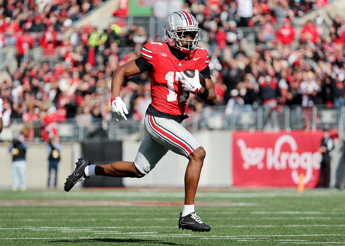What Happened to Carnell Tate? Latest Injury Update As Ohio State WR Ruled  Out vs. Rutgers