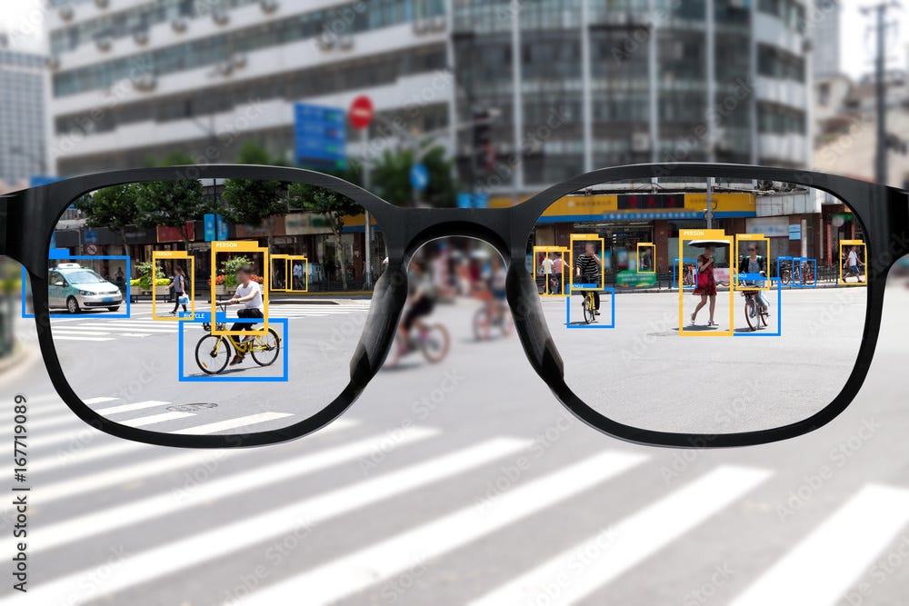 Foto de Augmented reality glasses with deep Learning analytics identify  person , things technology , artificial intelligence concept.Software  analytics and recognition people in city (blur all human face). do Stock |  Adobe Stock