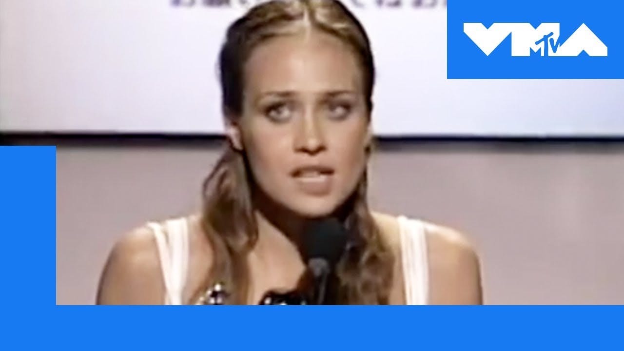 Fiona Apple's Acceptance Speech at the 1997 Video Music Awards | MTV