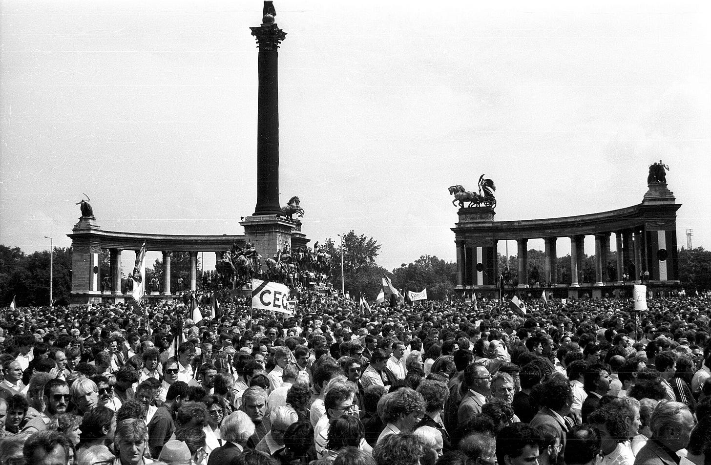 A vast crowd fills Heroes’ Square in Budapest on 16 June 1989 during the reburial ceremony for Imre Nagy and the other victims of the 1956 uprising, in one of the defining public moments of Hungary’s transition away from Soviet rule. A vast crowd fills Heroes’ Square in Budapest on 16 June 1989 during the reburial ceremony for Imre Nagy and the other victims of the 1956 uprising, in one of the defining public moments of Hungary’s transition away from Soviet rule.