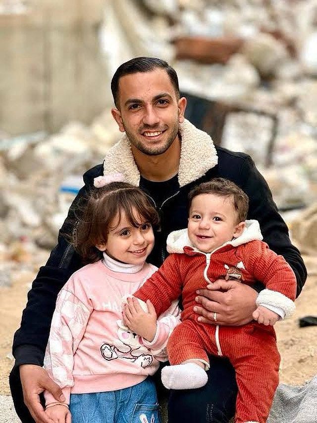 ‘Do not forget Gaza’: Anas Al-Sharif’s final message echoes louder than ever one year after his martyrdom - Palestine Will Be Free 'Non dimenticate Gaza': il messaggio finale di Anas Al-Sharif riecheggia più forte che mai un anno dopo il suo martirio - La Palestina sarà libera