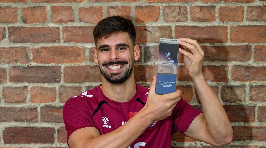 alt description alt description