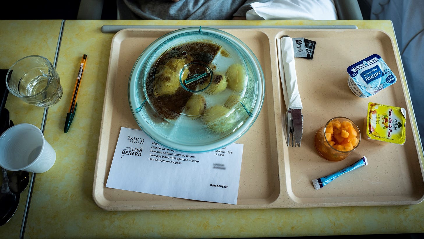 Un député veut mettre fin aux repas insipides dans les hôpitaux Un député veut mettre fin aux repas insipides dans les hôpitaux