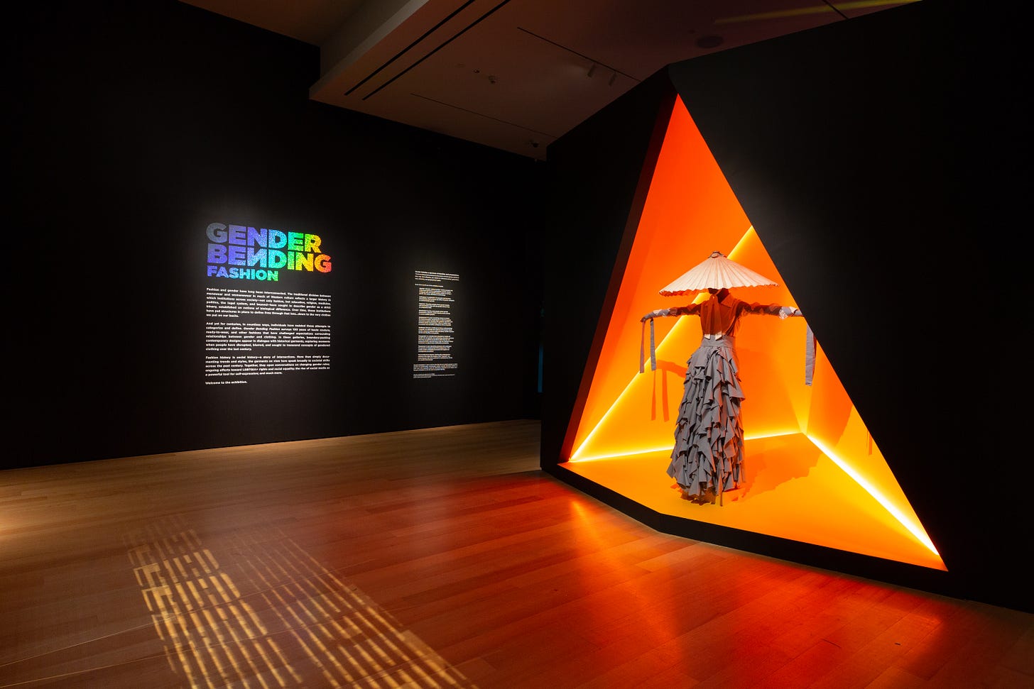 Gender bending fashion at the MFA: Men in skirts, women in tuxes, them in  genderless gear - The Boston Globe
