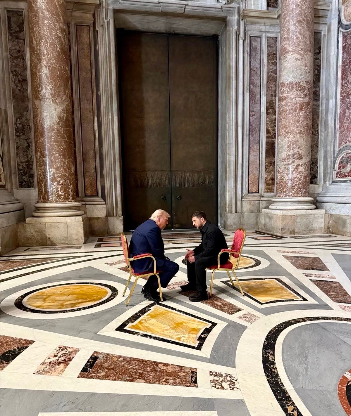 Donald Trump and Volodymyr Zelensky talk inside St. Peter’s Basilica Donald Trump and Volodymyr Zelensky talk inside St. Peter’s Basilica