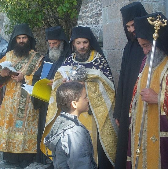 Στη Ιερά Μονή Δοχειαρίου Στη Ιερά Μονή Δοχειαρίου