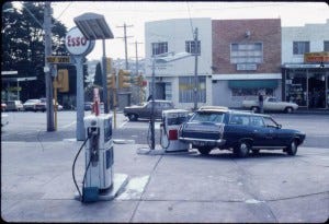 Dean's Garage, corner of Balwyn & Belmore Roads, North Balwyn, Melbourne. Circa 1976. Photograph courtesy of Rick Dempster.