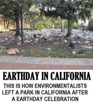 THIS IS HOW ENVIRONMENTALISTS LEFT A PARK IN CALIFORNIA AFTER AN EARTH DAY CELEBRATION fake news 2019 THIS IS HOW ENVIRONMENTALISTS LEFT A PARK IN CALIFORNIA AFTER AN EARTH DAY CELEBRATION fake news 2019