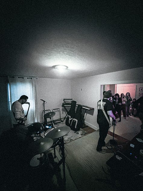 cool band, cool fans, secret show house party