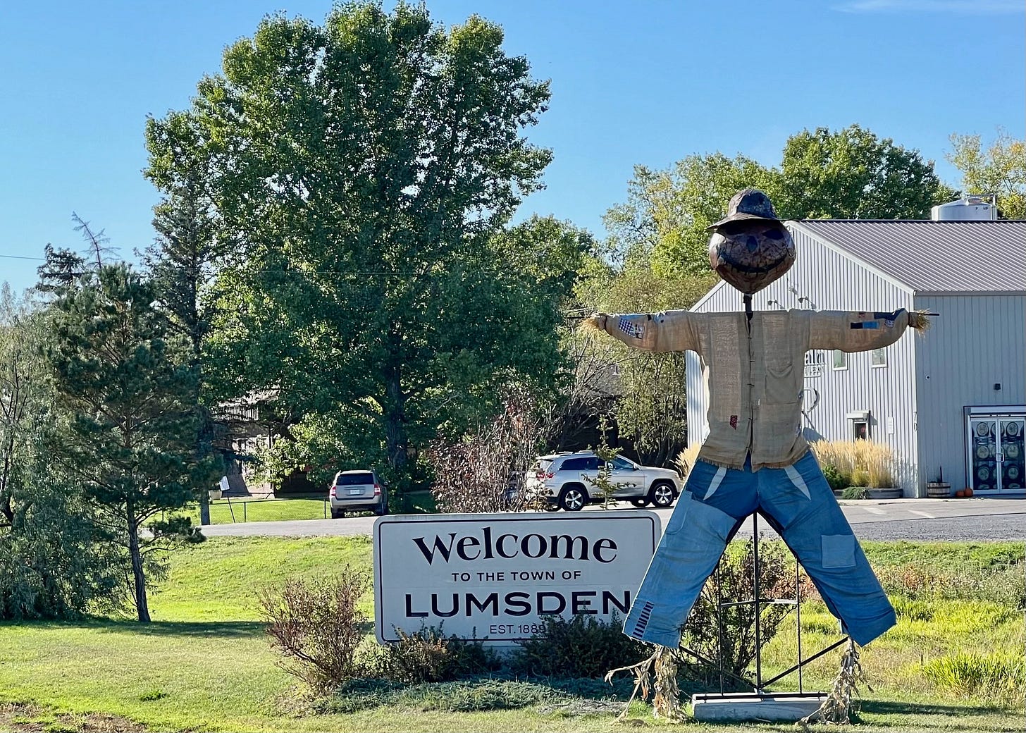 Welcome Scarecrow Welcome Scarecrow