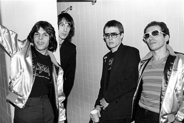 The Bands Scheduled to Play the Full Vans Warped Tour | Todd rundgren, Pop  rock bands, Pop culture