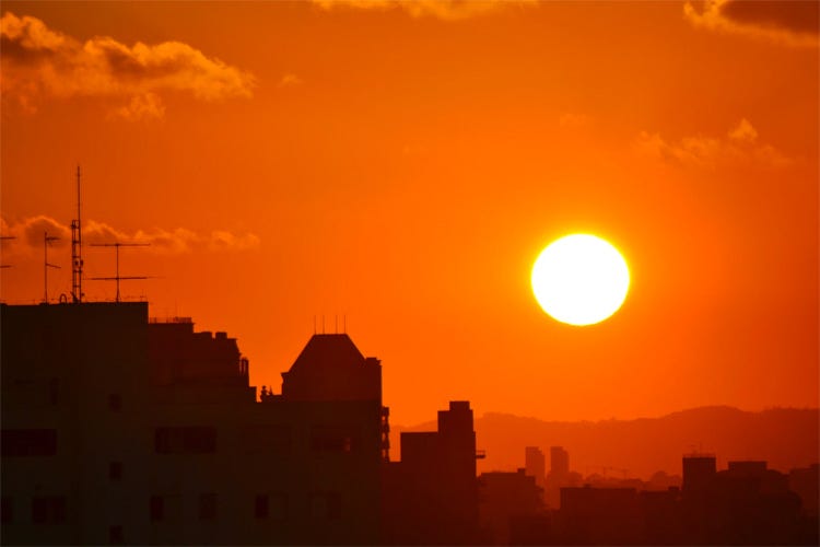 What is a heat wave?