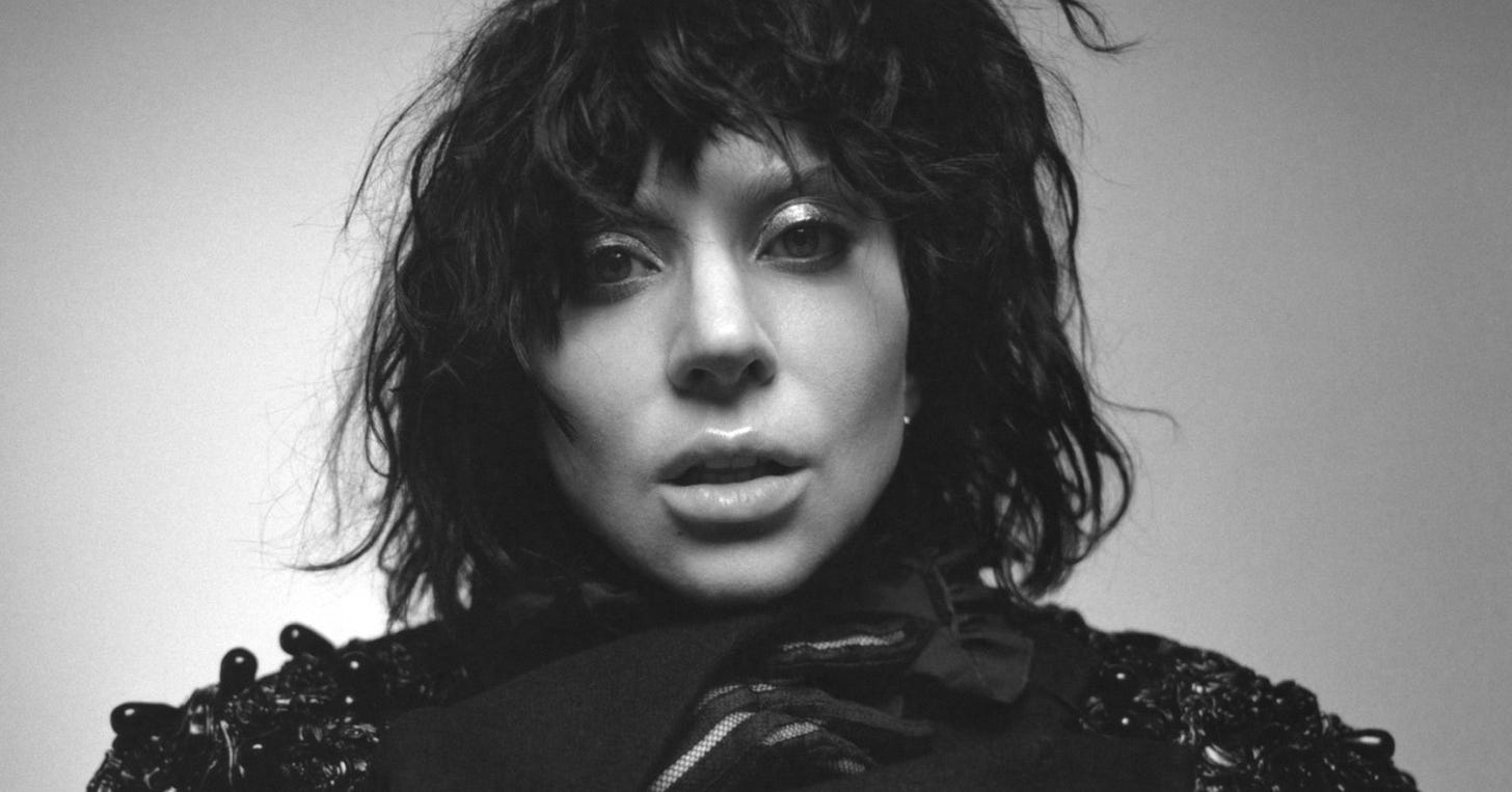 Cinco álbuns que, diferente do ‘Mayhem’, são dark pop de verdade