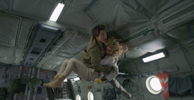 the mummy tom cruise thrown with annabelle wallis the mummy tom cruise thrown with annabelle wallis