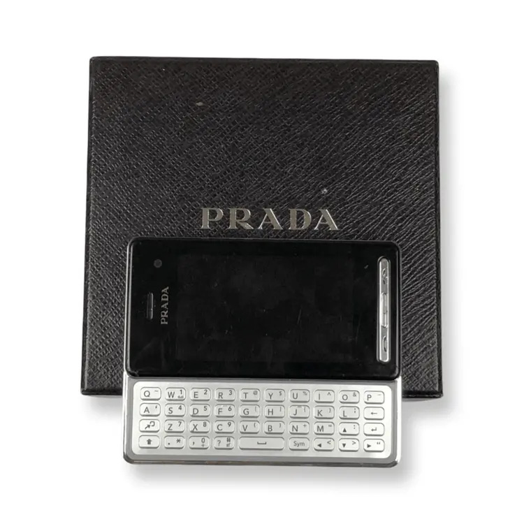 PHS本体 PRADA Phone by LG FOMA L852i LGエレクトロニクス PRADA Phone by LG FOMA L852i 価格比較
