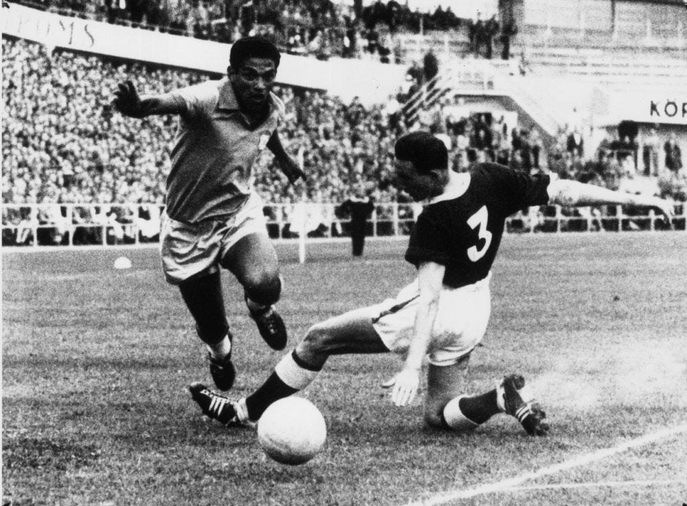 Angel With The Bent Legs: Garrincha's Brief Reign Atop The Soccer World |  Only A Game