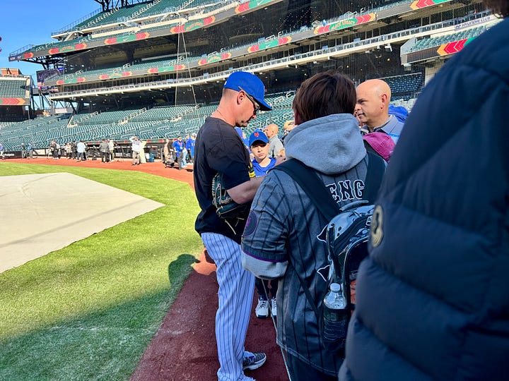 baseball players, baseballs, people