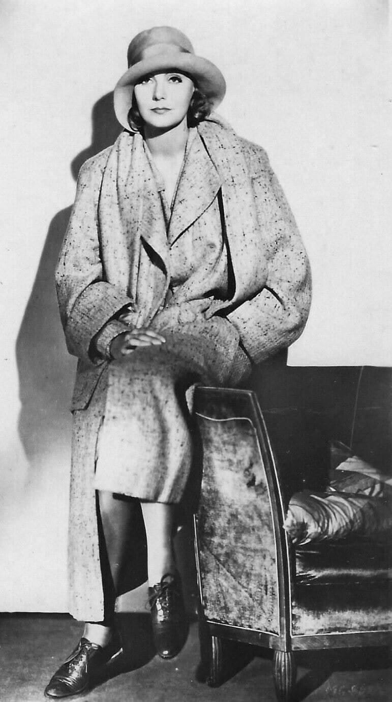 No photo description available.