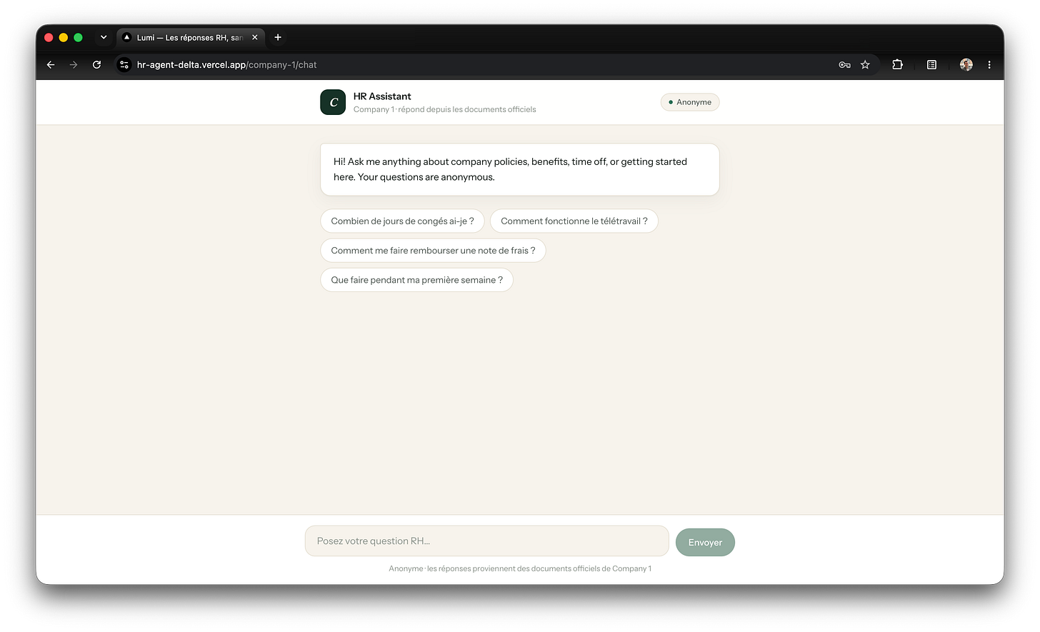 The employee chat of a test company in Lumi, headed "HR Assistant" with an "Anonyme" badge, a welcome message saying questions are anonymous, and four suggested questions in French about days off, remote work, expenses and the first week. The employee chat of a test company in Lumi, headed "HR Assistant" with an "Anonyme" badge, a welcome message saying questions are anonymous, and four suggested questions in French about days off, remote work, expenses and the first week.