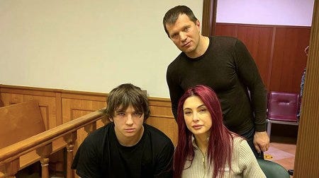 Le rappeur Vacio lors de son procès à Moscou Le rappeur Vacio lors de son procès à Moscou