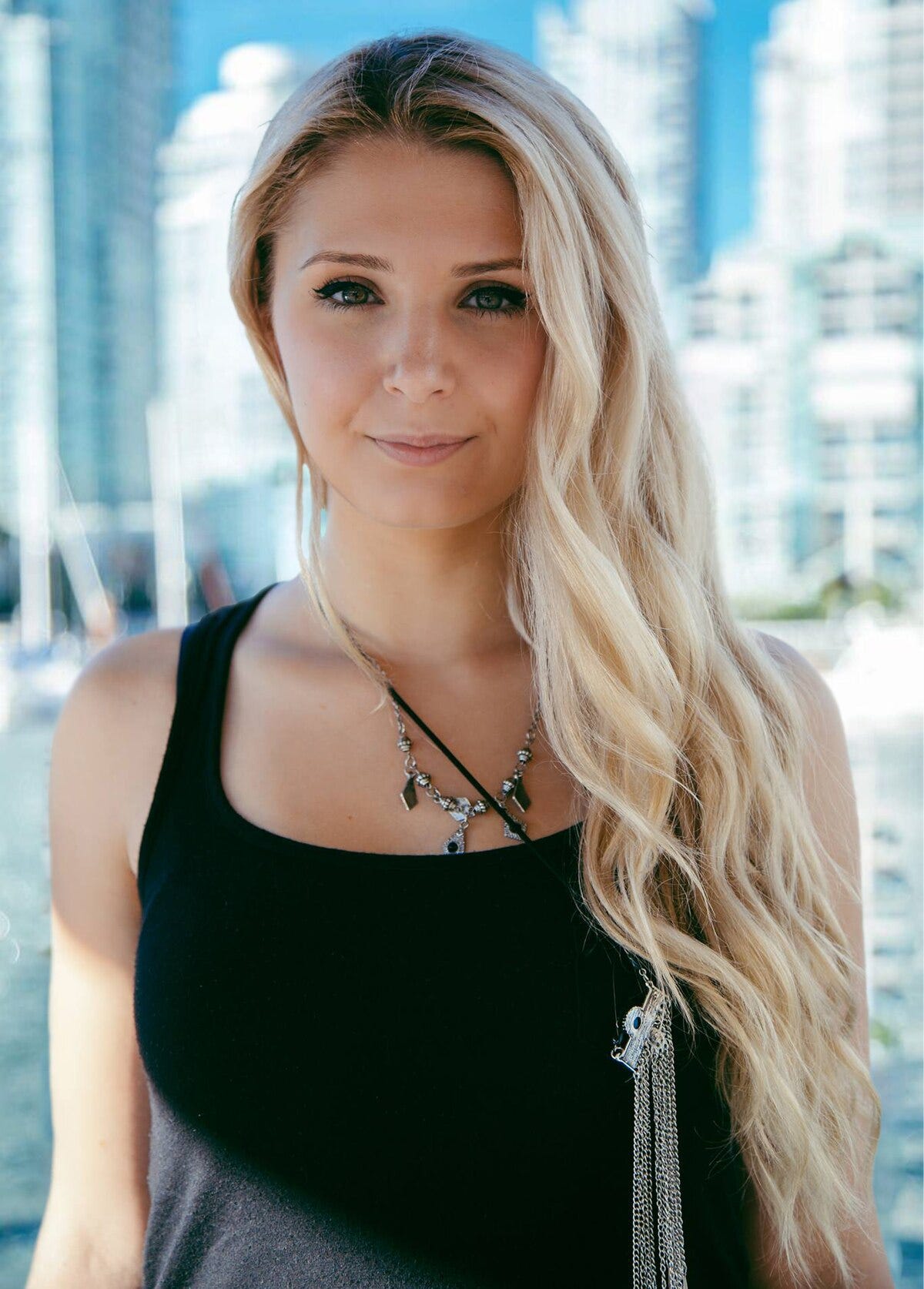 Lauren Southern - Wikipedia Lauren Southern - Wikipedia