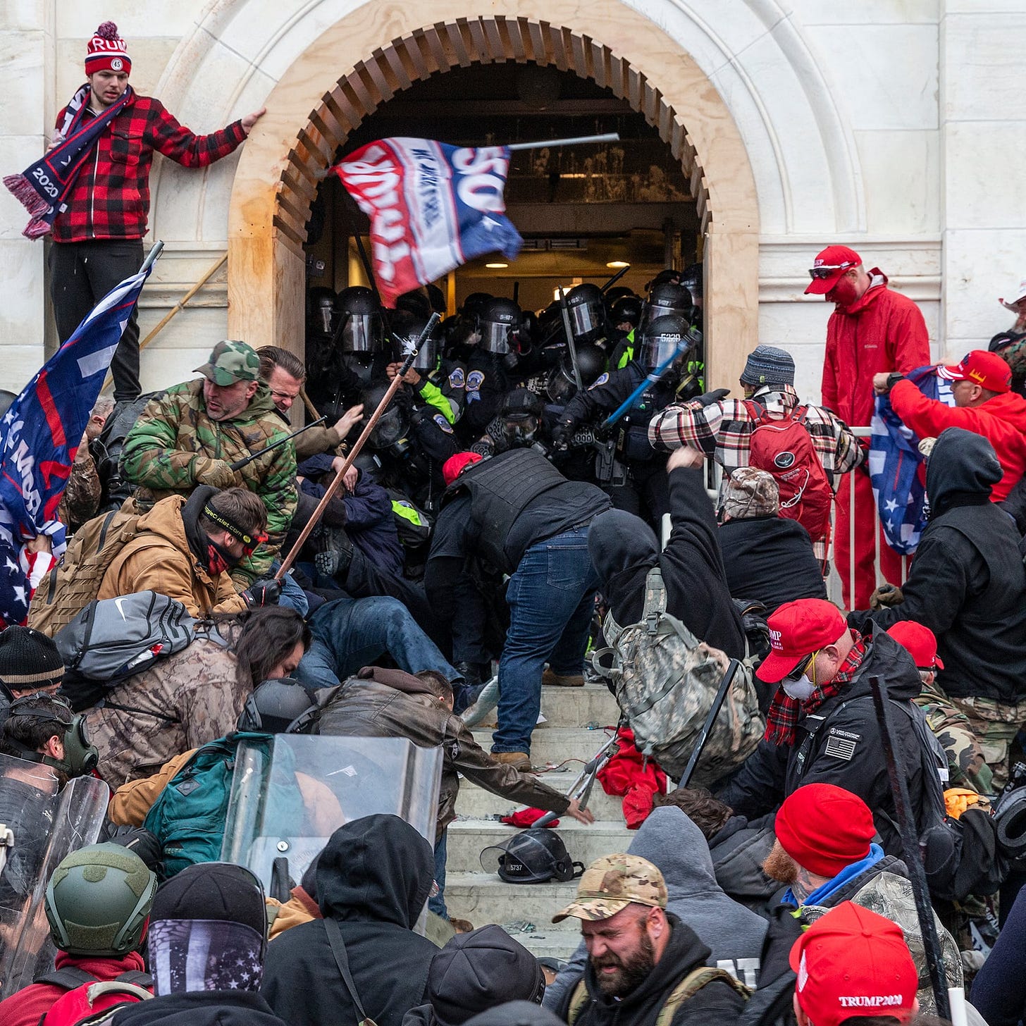 Robert S. Palmer, attacked police at Capitol on Jan. 6, given 63 months in  prison, longest sentence so far - The Washington Post