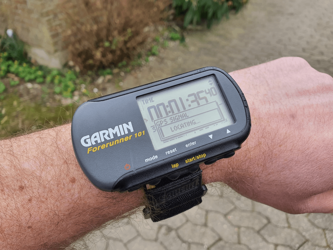 Are we still posting our old Forerunners? : r/Garmin