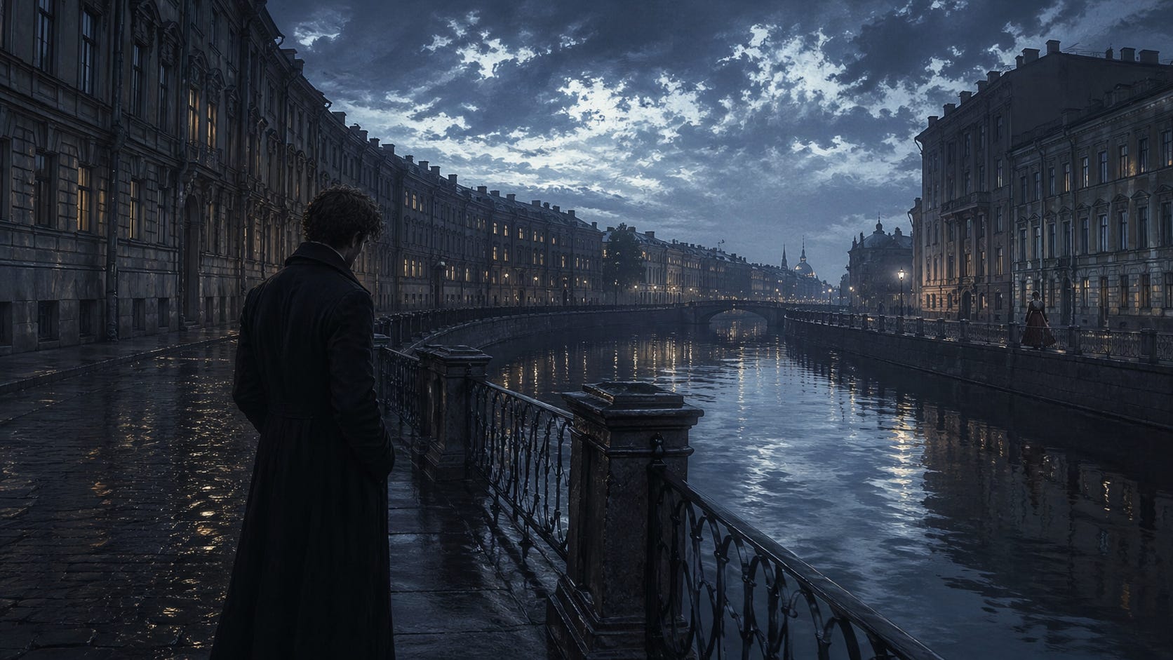 Homem solitário à beira de um canal em São Petersburgo durante a noite, sob céu azul acinzentado e dramático; prédios antigos iluminados se refletem na água, enquanto uma figura feminina distante observa.