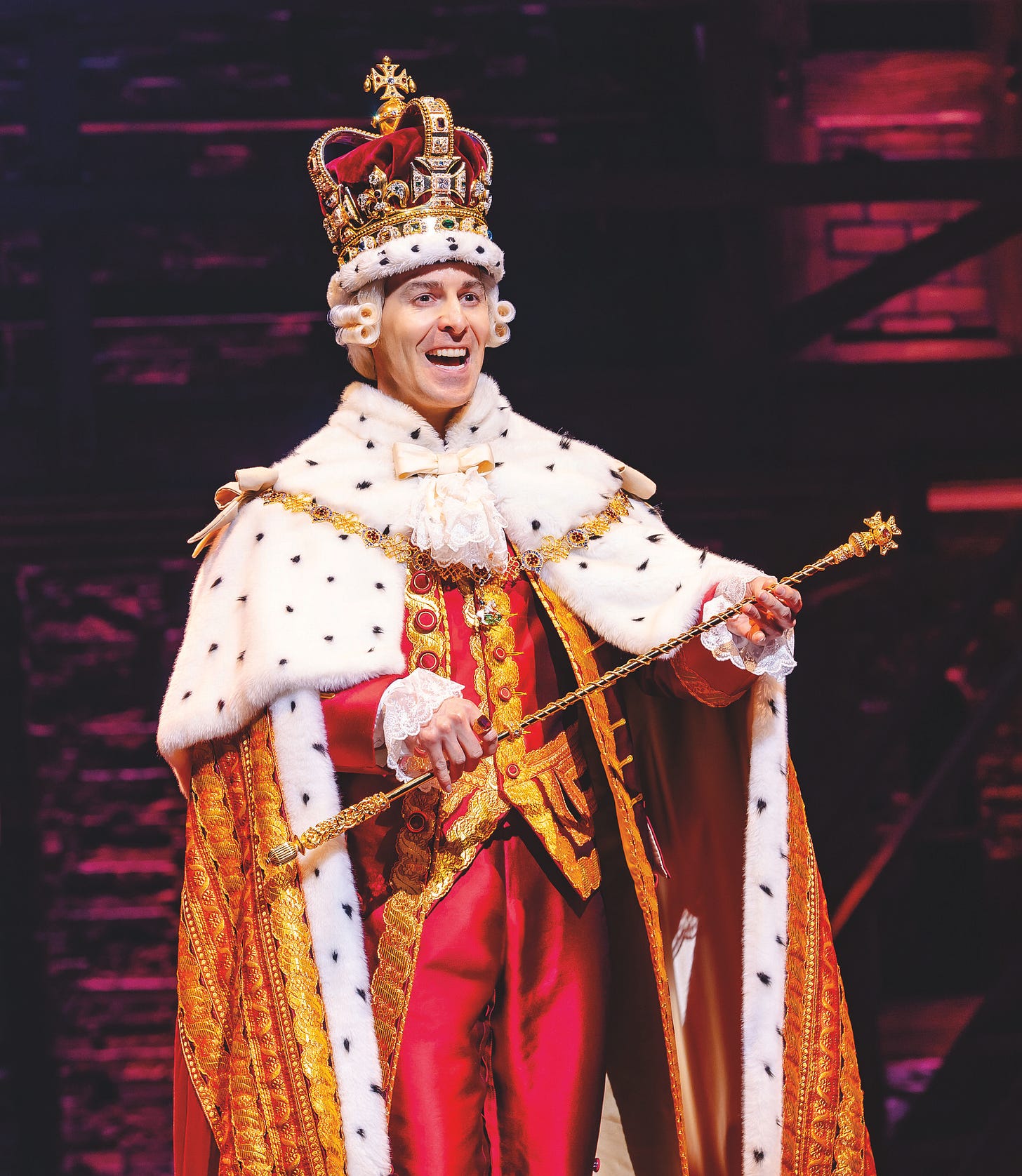 HAMILTON TOUR. Louis Maskell (King George). Photo by Danny Kaan