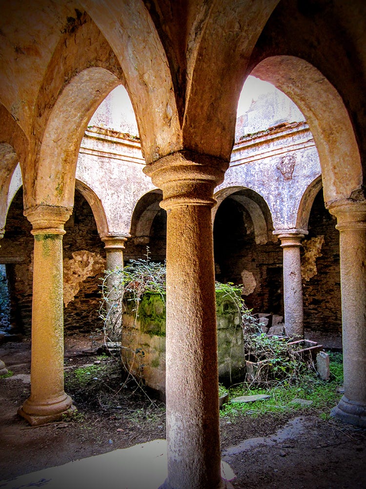 Convento San Isidro de Loriana Convento San Isidro de Loriana