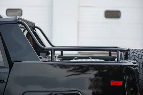 Lamborghini LM002 | Photo: RM Sotheby's, Lamborghini 