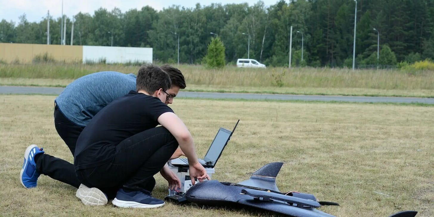 Russian schools began to buy drones for teaching children Russian schools began to buy drones for teaching children