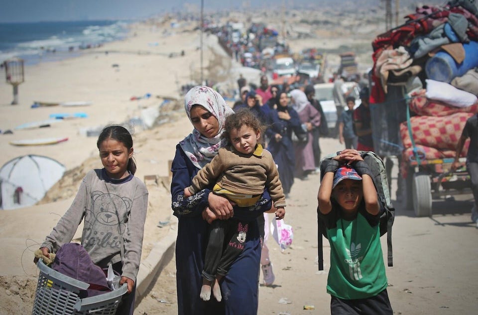 Protecting Children During Mass Displacement in Gaza | UNICEF USA Protecting Children During Mass Displacement in Gaza | UNICEF USA