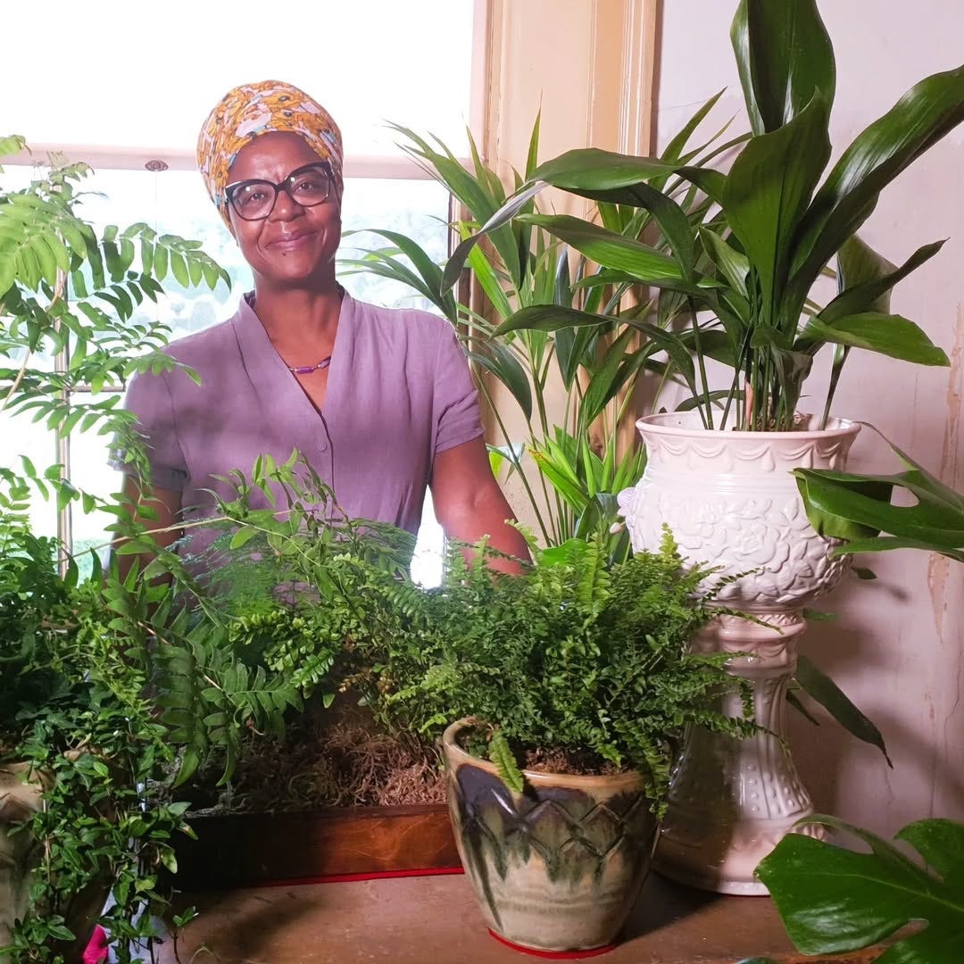 Advolly Richmond talking about the history of houseplants on Gardeners’ World at Brodsworth Hall, UK, 2024. Photo by Gardeners’ World
