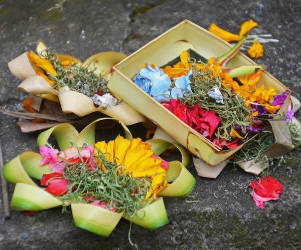 Balinese Hindu Offering | Bali Temple Offerings Ritual Balinese Hindu People