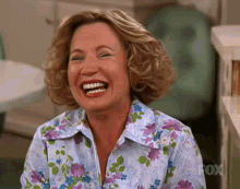 Laughing Hysterically GIFs | Tenor