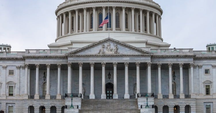 Difference Between House and Senate: American Government | Maryville Online