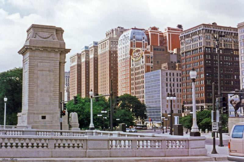The historic Hilton and Blackstone Hotels viewed from Congress Parkway in Grant Park, Chicago, July 1996. The historic Hilton and Blackstone Hotels viewed from Congress Parkway in Grant Park, Chicago, July 1996.