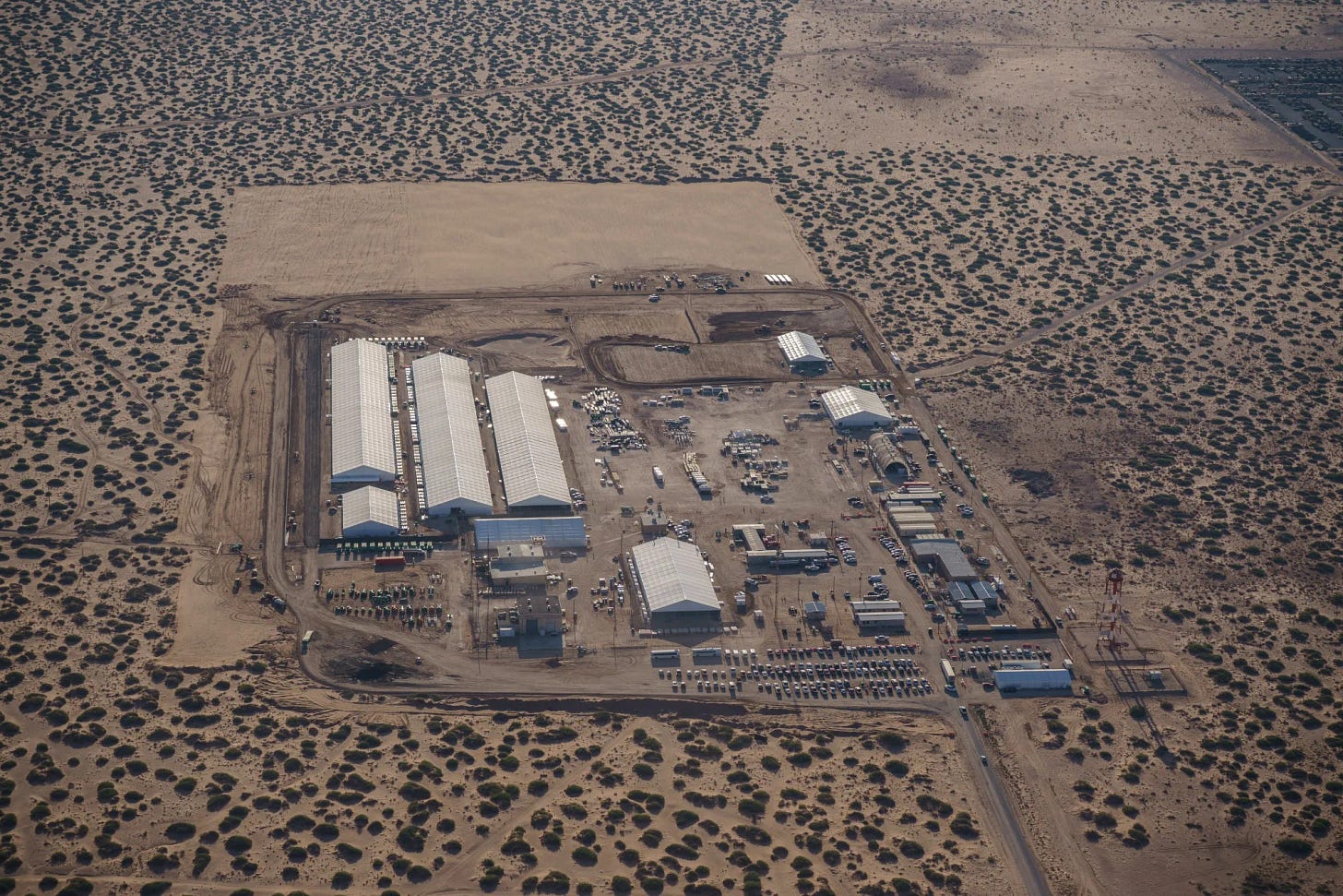 US Spends Hundreds of Millions on Warehouses for ICE Detention Centers - Bloomberg US Spends Hundreds of Millions on Warehouses for ICE Detention Centers - Bloomberg