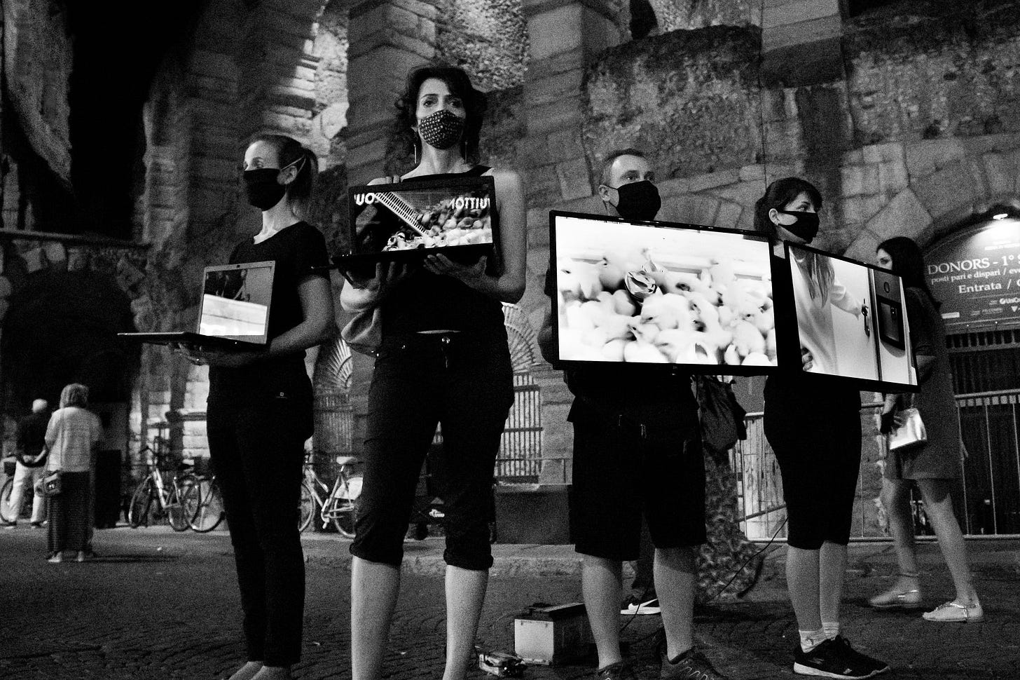 Nessuna descrizione disponibile.