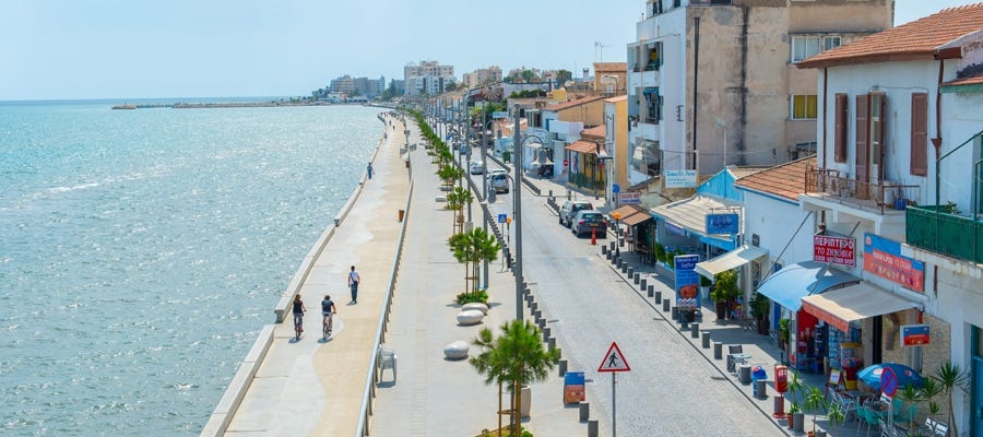 Touristenstrand von Larnaka (Larnaca) - Meneou Fahrradrouten - Visit Cyprus