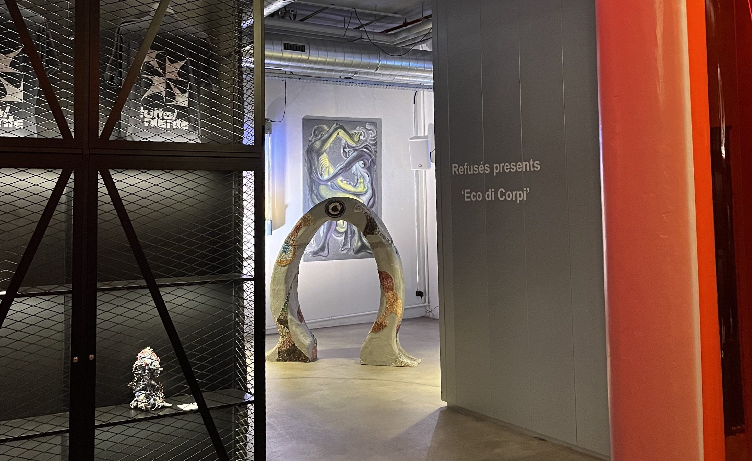 Can you host an art exhibition in a nightclub?