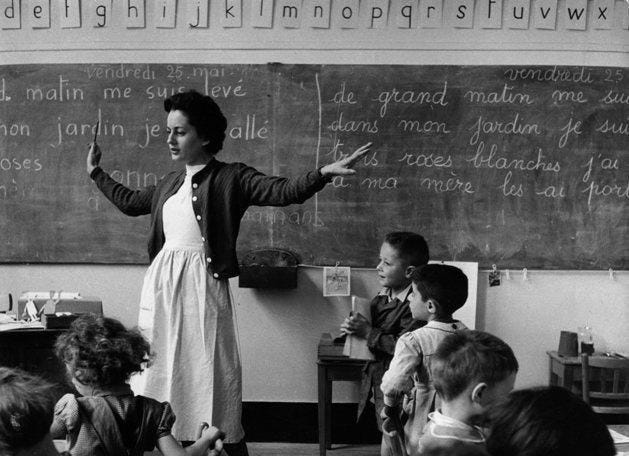 A classe operária tudo produz, a ela tudo pertence
