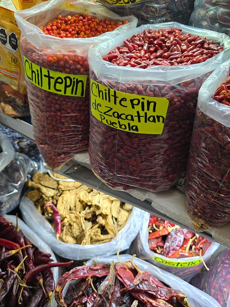 Food options, Mercado Medellín