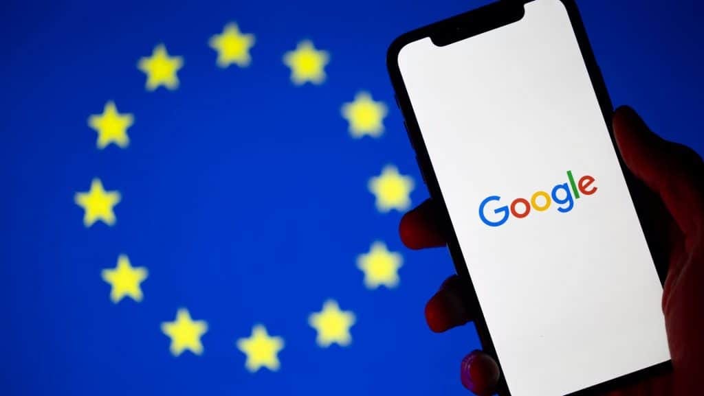 Europa: Google é alvo de queixa antitruste por uso de IA em buscas Europa: Google é alvo de queixa antitruste por uso de IA em buscas