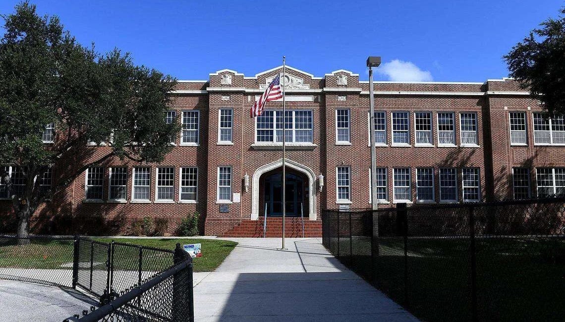 Manatee Elementary Teacher Arrested on Felony Charges, Placed on Leave