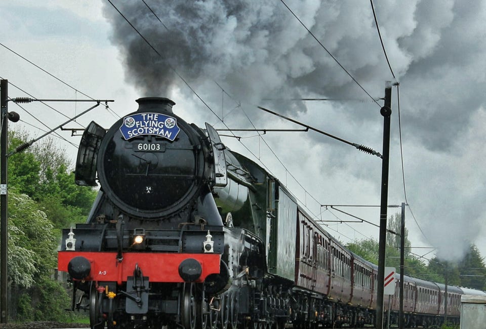 All aboard the Flying Scotsman for cocktails, movies and dinner!