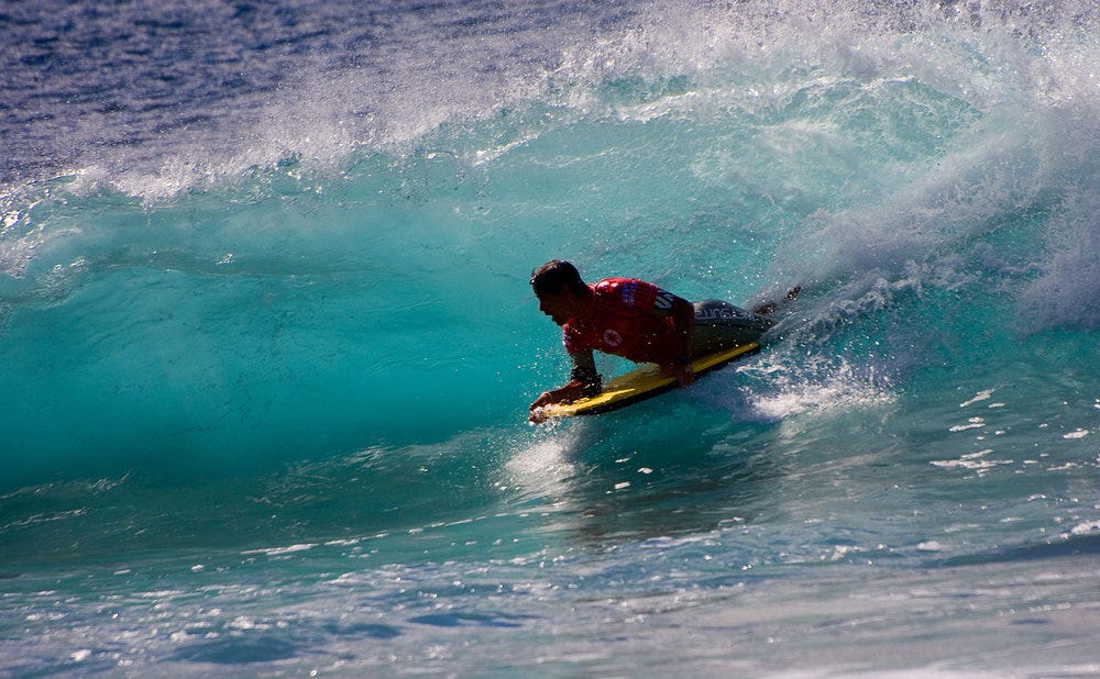 1280px-Campeonato_del_Mundo_de_Bodyboard_El_Confital_2010_(5229218303).jpg